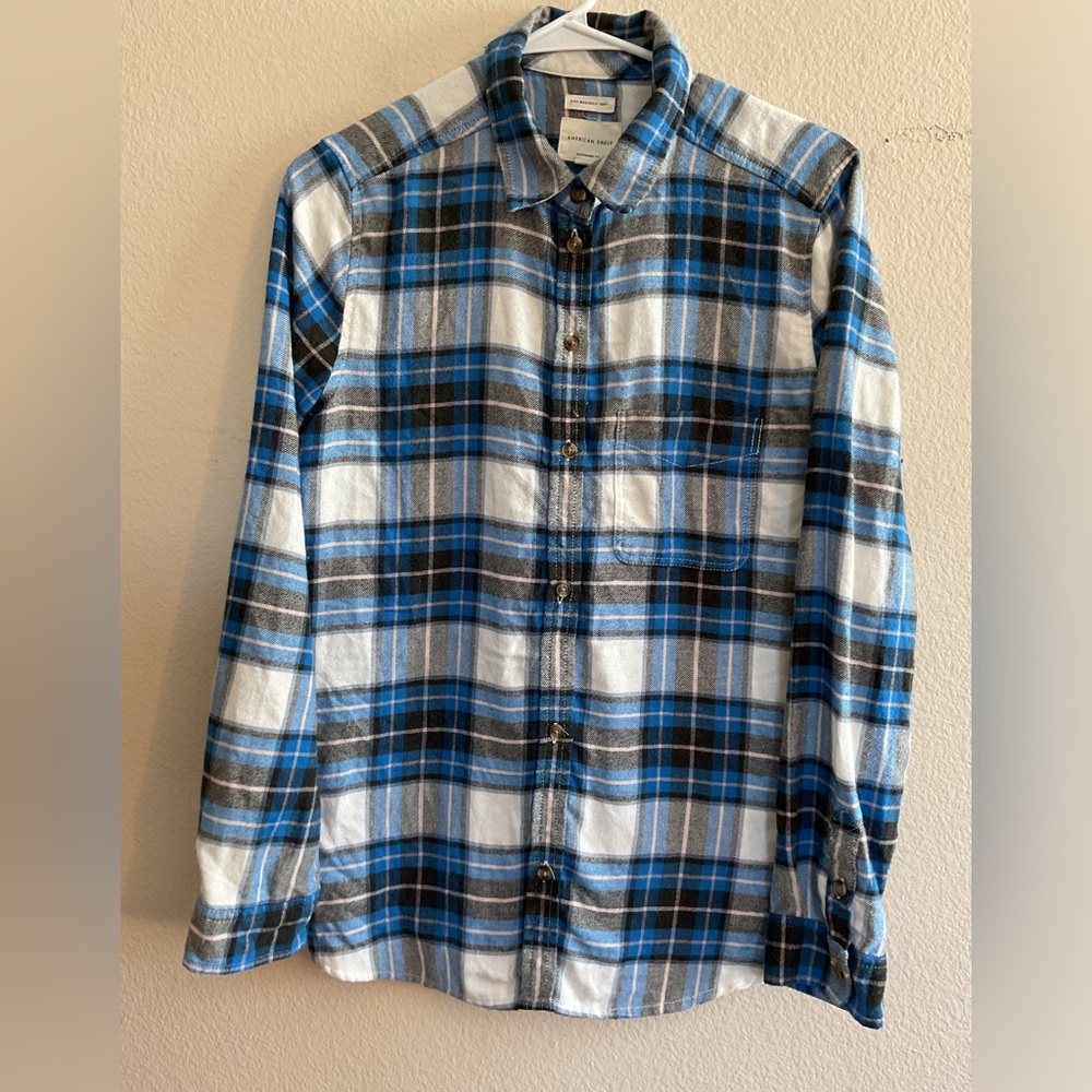 American Eagle Boyfriend Fit Women’s Amazingly Soft Button‎ Down Flannel Medium